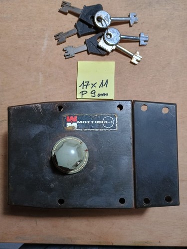 Serratura vintage con - 6, chiavi
